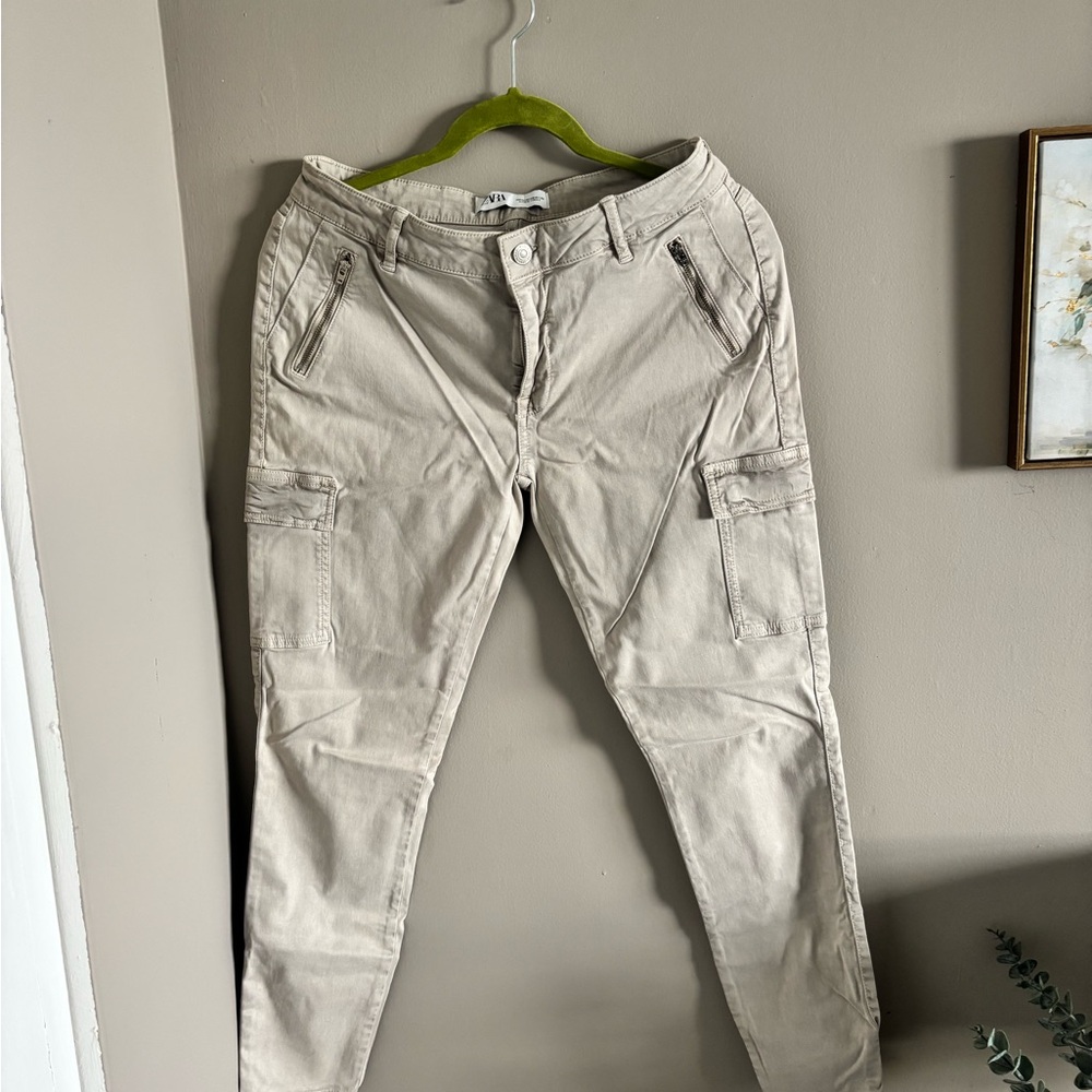 Zara Men's Beige Cargo Pants